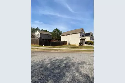 843 Lobdale Falls Drive, Lawrenceville, GA 30045 - Photo 3