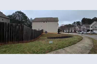 843 Lobdale Falls Drive, Lawrenceville, GA 30045 - Photo 3