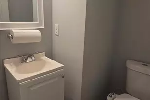 843 Lobdale Falls Dr, Lawrenceville, GA 30045 - Photo 9