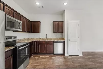 2332 McKenna Square Drive, Lithonia, GA 30058 - Photo 15