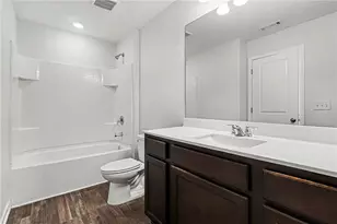 2332 McKenna Square Dr, Lithonia, GA 30058 - Photo 5