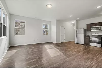 2332 McKenna Square Drive, Lithonia, GA 30058 - Photo 11