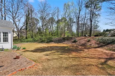 1374 Holly Lake Circle, Snellville, GA 30078 - Photo 31