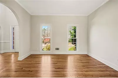 1374 Holly Lake Circle, Snellville, GA 30078 - Photo 13