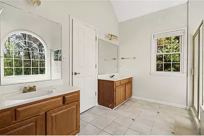 1374 Holly Lake Circle, Snellville, GA 30078 - Photo 23