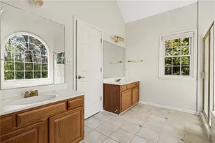 1374 Holly Lake Circle, Snellville, GA 30078 - Photo 23