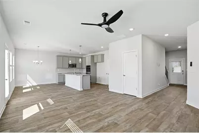 1575 Sungrown Way, McDonough, GA 30253 - Photo 9