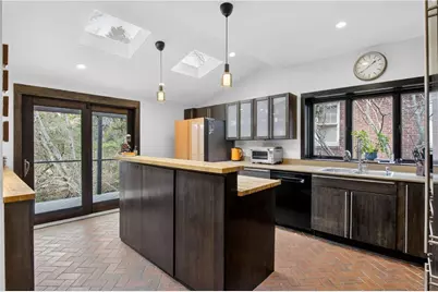 574 Orme Circle NE, Atlanta, GA 30306 - Photo 23