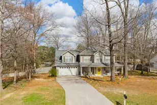 1820 Snow Hill Ct, Lawrenceville, GA 30045 - Photo 3