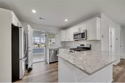 3940 Forrest Court, Chamblee, GA 30341 - Photo 9