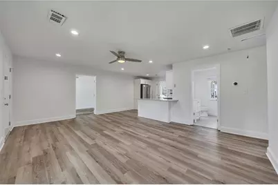 3940 Forrest Court, Chamblee, GA 30341 - Photo 7