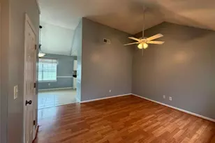 829 Kendall Park Dr, Winder, GA 30680 - Photo 7