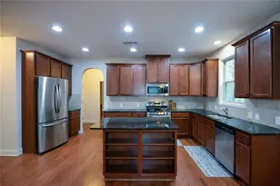 5573 Primrose Park Ct, Sugar Hill, GA 30518 - Photo 7