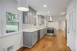 3720 Gladney Dr, Atlanta, GA 30341 - Photo 17