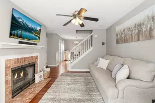 1061 Daventry Crossing, Woodstock, GA 30188 - Photo 5