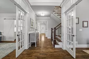 4899 Springfield Dr, Dunwoody, GA 30338 - Photo 3