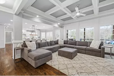 4899 Springfield Drive, Dunwoody, GA 30338 - Photo 13