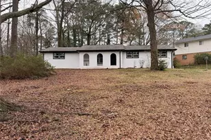 1055 Pinecrest Dr, Forest Park, GA 30297 - Photo 1