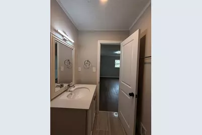 1055 Pinecrest Drive, Forest Park, GA 30297 - Photo 45