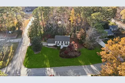 4894 Macbain Lane, Dunwoody, GA 30360 - Photo 5