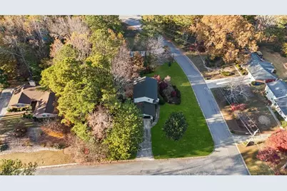 4894 Macbain Lane, Dunwoody, GA 30360 - Photo 7