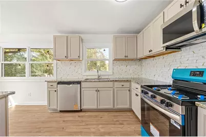 3981 Rutgers Drive SW, Atlanta, GA 30331 - Photo 5