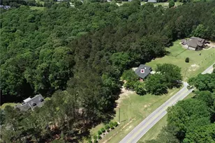 1880 Holman Rd, Hoschton, GA 30548 - Photo 7