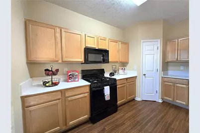 2409 Birkhall Way, Lawrenceville, GA 30043 - Photo 11