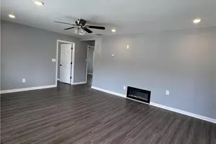 2602 Wiggins St, Lithonia, GA 30058 - Photo 3