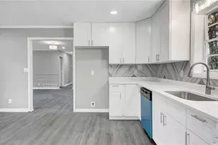 368 Nottingham Way SW, Marietta, GA 30064 - Photo 9