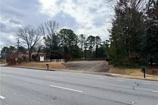 1400 Woodstock Rd, Roswell, GA 30075 - Photo 5