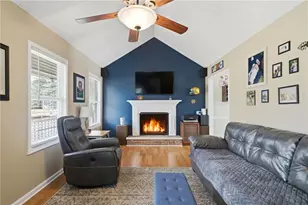 396 Walnut Dr, Woodstock, GA 30189 - Photo 7