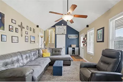 396 Walnut Drive, Woodstock, GA 30189 - Photo 9