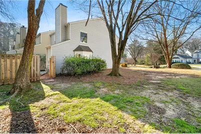 2883 Dresden Square Drive, Atlanta, GA 30341 - Photo 25