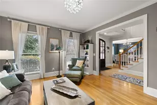 9310 Nesbit Lakes Dr, Alpharetta, GA 30022 - Photo 15