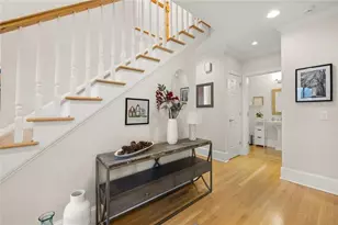 9310 Nesbit Lakes Dr, Alpharetta, GA 30022 - Photo 13