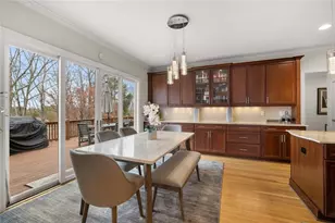 9310 Nesbit Lakes Dr, Alpharetta, GA 30022 - Photo 21