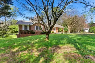 2567 Creston Way, Morrow, GA 30260 - Photo 3