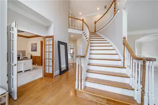 2175 River Cliff Dr, Roswell, GA 30076 - Photo 3