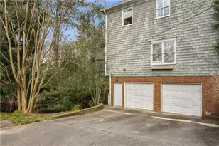 2190 Stephen Long Dr NE, Atlanta, GA 30305 - Photo 41