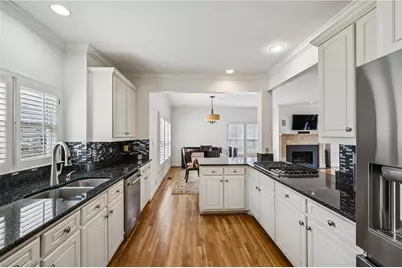 2190 Stephen Long Drive NE, Atlanta, GA 30305 - Photo 11