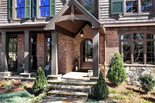 902 Little Darby Ln, Suwanee, GA 30024 - Photo 5