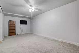 2040 Hatteras Way NW, Atlanta, GA 30318 - Photo 37