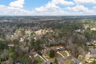 3892 Johnson Ferry Dr, Marietta, GA 30062 - Photo 7