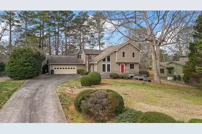 3892 Johnson Ferry Drive, Marietta, GA 30062 - Photo 3