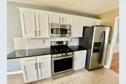 9020 Friarbridge Drive, Suwanee, GA 30024 - Photo 9