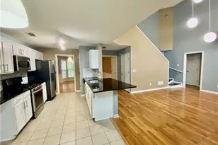 9020 Friarbridge Dr, Suwanee, GA 30024 - Photo 5