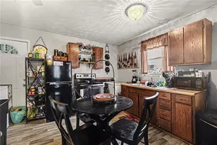 1869 Spring Ave NW, Atlanta, GA 30318 - Photo 11