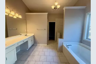 2639 Honors Court, Buford, GA 30519 - Photo 9