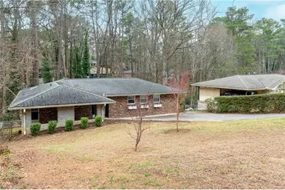 2237 Capehart Circle NE, Atlanta, GA 30345 - Photo 3